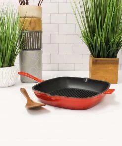 BergHOFF Neo 10Pc Cast Iron Cookware Set, Red