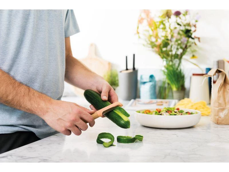 BergHOFF Leo 3pc Cutlery And Peeler Set, Pink 4 BergHOFF Leo 3pc Cutlery And Peeler Set, Pink