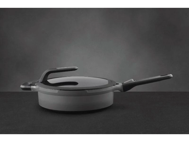 BergHOFF GEM 11" Stay-Cool Covered Sauté Pan 4.9 Qt, Grey Cookware 9 BergHOFF GEM 11" Stay-Cool Covered Sauté Pan 4.9 Qt, Grey Cookware