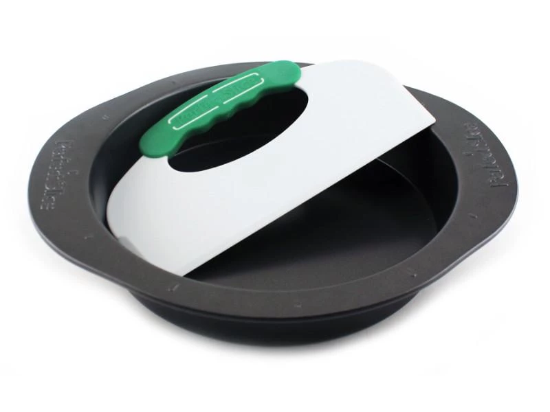 Bakeware BergHOFF Perfect Slice 9" Round Cake Pan With Tool 3 Bakeware BergHOFF Perfect Slice 9" Round Cake Pan With Tool