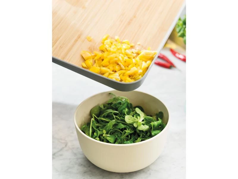 BergHOFF Leo 16.25" Bamboo Cutting Board Anti-Slip, Gray 5 BergHOFF Leo 16.25" Bamboo Cutting Board Anti-Slip, Gray